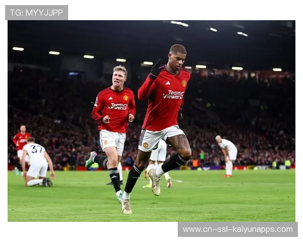 曼联准备重建老特拉福德中场引擎，重塑辉煌