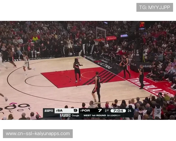 NBA首轮最稳战局?马刺展现恐怖天赋,开拓者内线彻底被打穿。,马刺vs开拓者季后赛第一场 NBA首轮最稳战局?马刺展现恐怖天赋,开拓者内线彻底被打穿。,马刺vs开拓者季后赛第一场