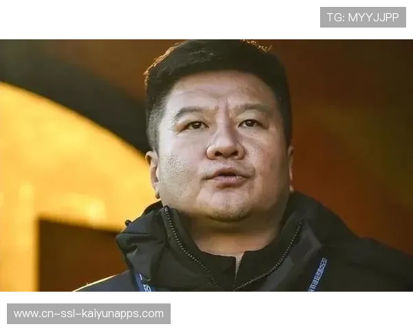 教练的西装哲学:穿得帅,骂人也帅,教练西装照 教练的西装哲学:穿得帅,骂人也帅,教练西装照